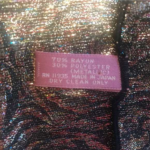 Vintage Worthington scarf - never used. Festive design good for the holidays. - Picture 5 of 6